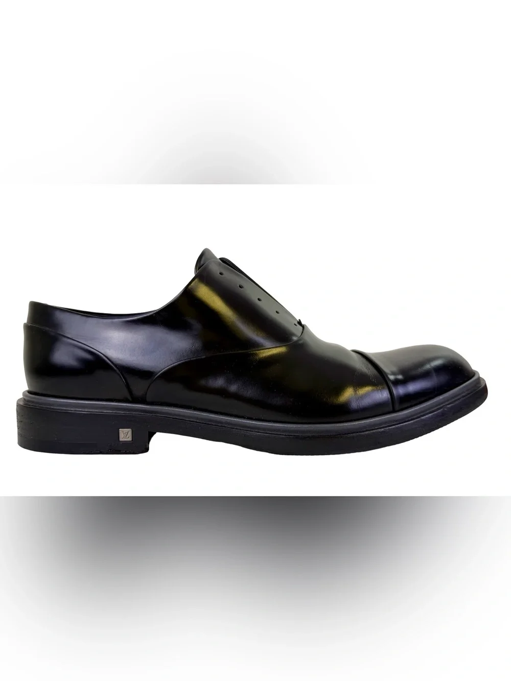 LOUIS VUITTON BLACK LEATHER CAP-TOE DERBYS